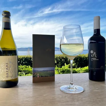 Hidden Luxury New Azulis Tigellio Suite#3 In The Old Town דירה אולביה