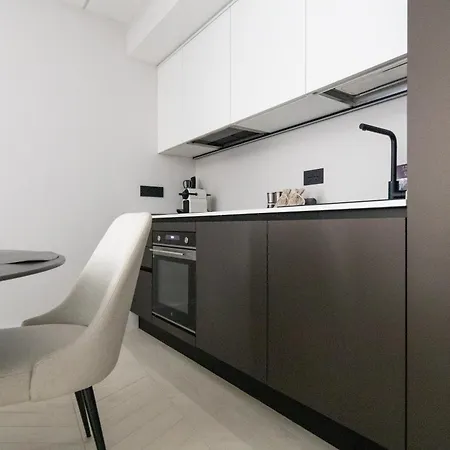 Tigellio - Luxury Renovated 1br Suite#3 - Historic Centre * Olbia
