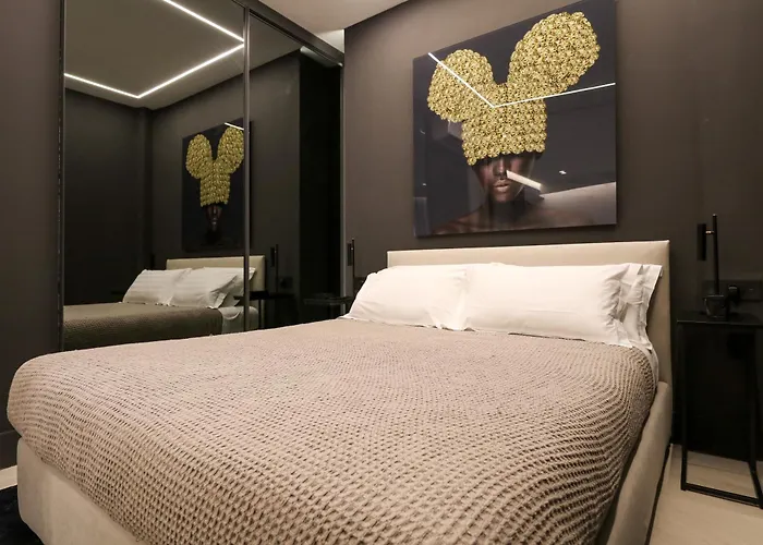 Hidden Luxury New Azulis Tigellio Suite#3 In The Old Town *