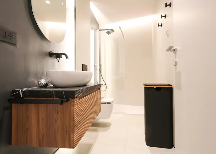 Hidden Luxury New Azulis Tigellio Suite#3 In The Old Town Apartment