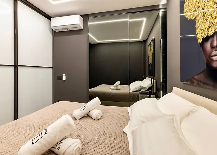 Hidden Luxury New Azulis Tigellio Suite#3 In The Old Town *