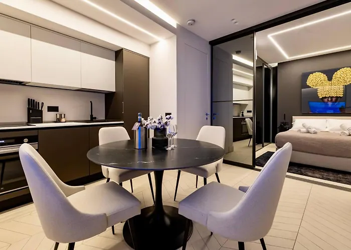 Hidden Luxury New Azulis Tigellio Suite#3 In The Old Town