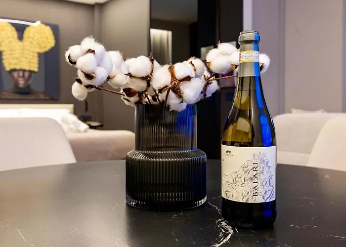 Apartment Hidden Luxury New Azulis Tigellio Suite#3 In The Old Town Olbia